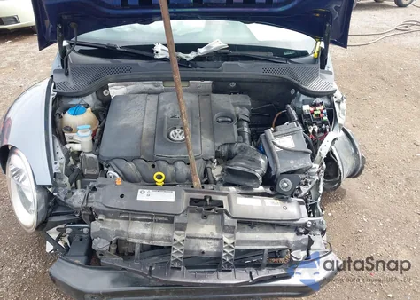 2014 Volkswagen Beetle 2.5L из США, поврежденный, VIN 3VWHP7AT4EM608301